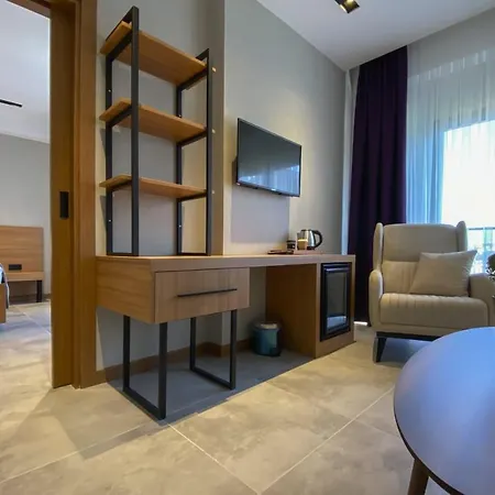 Es Termal Otel&spa Отель Derekoy (Aegean)