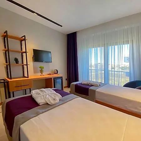 Es Termal Otel&spa Dereköy